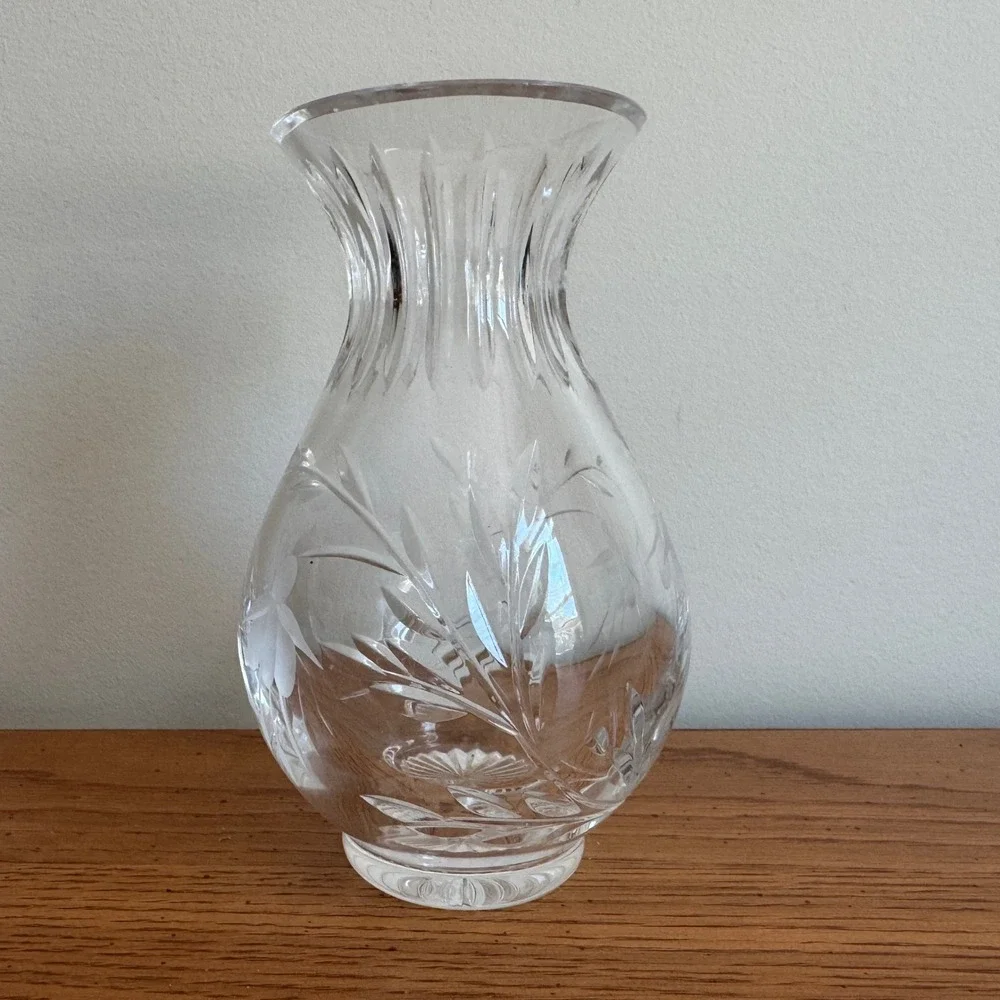 Vintage Etched Crystal Floral Bud Vase‎ Clear Glass Floral Fuchsia Design